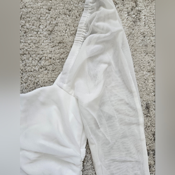 Flounce Sleeve  Tie Front Mesh top NWT - Picture 7 of 11